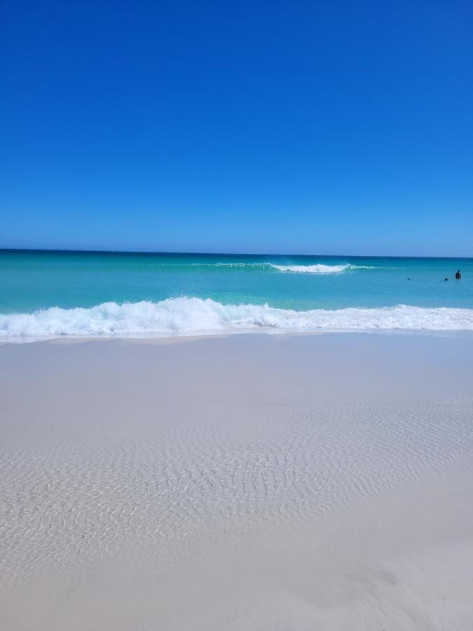 Uaihostel Cabo Frio Luaran gambar